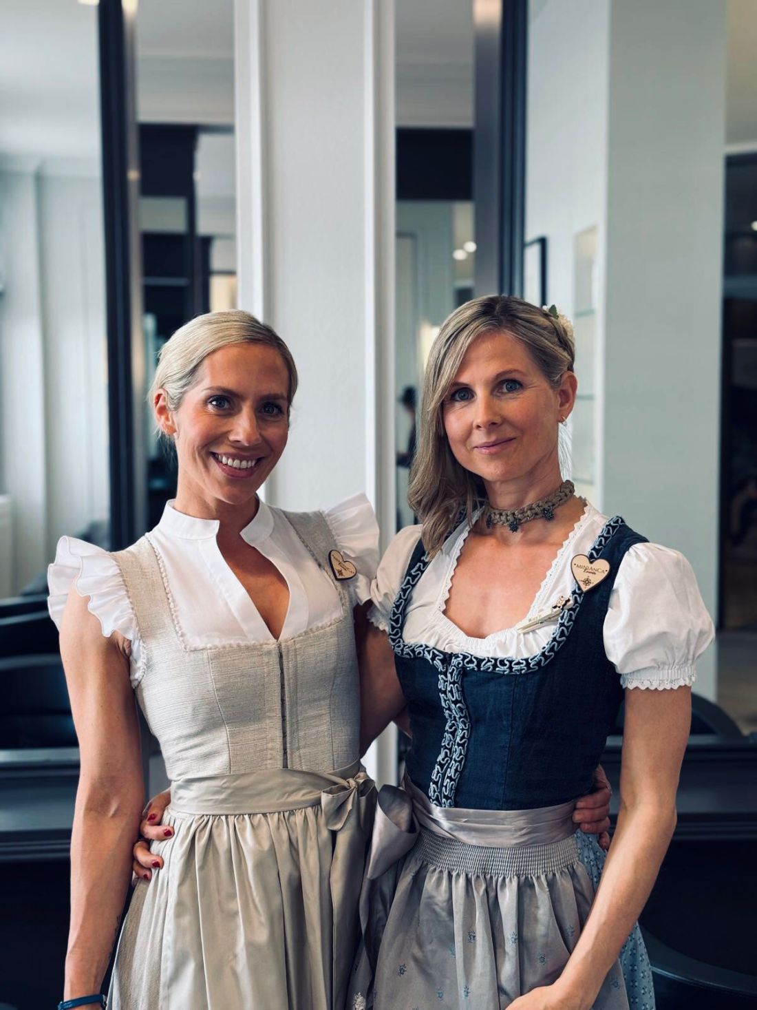 MiNiAnCa hosts in Dirndl at Oktoberfest